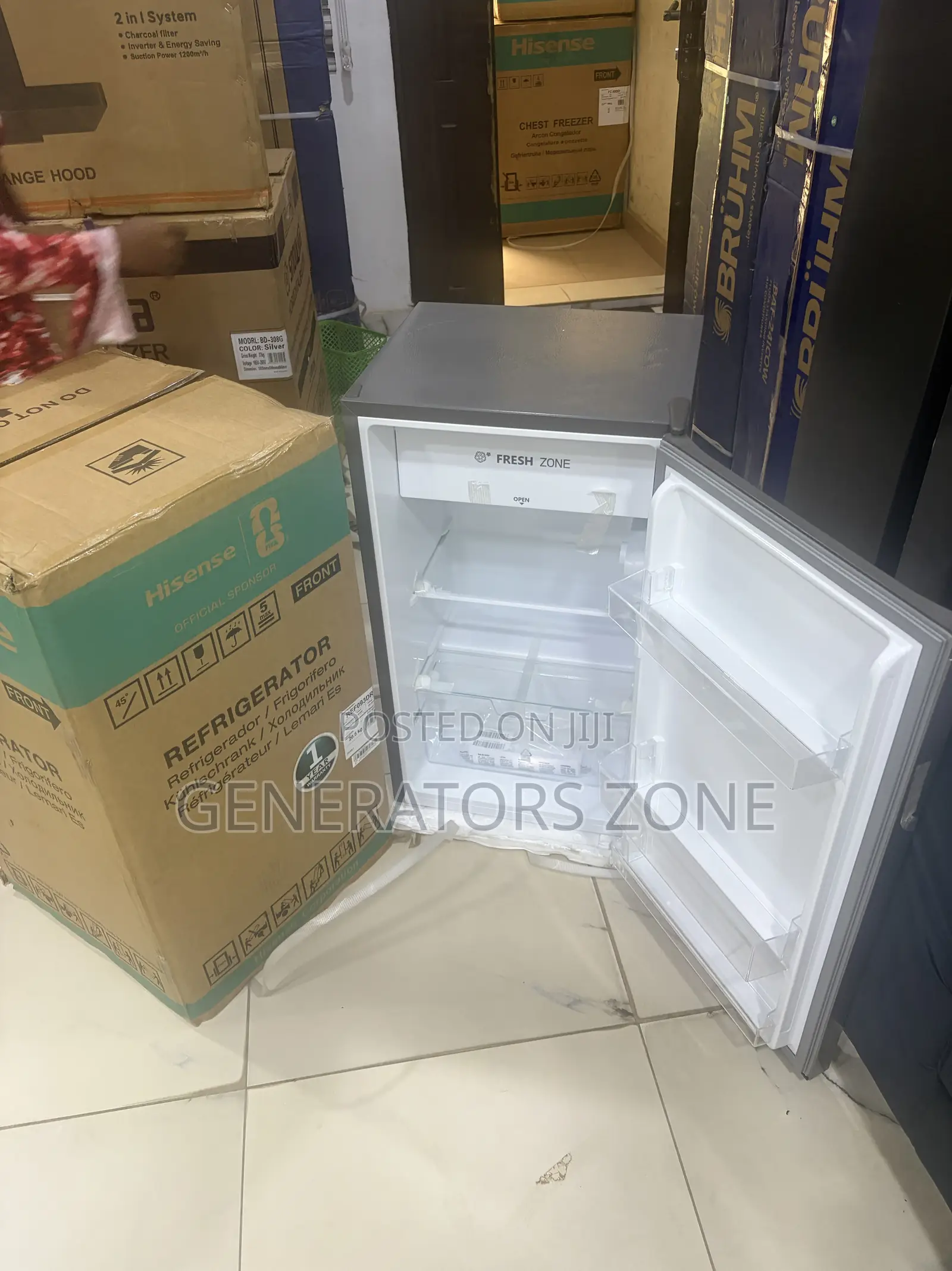 Hisense 90L Single Door Fridge – Practical Cooling for Everyday Life
