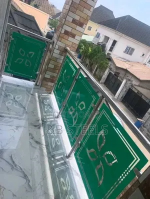 Frame and Frameless Glass