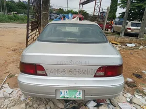 Toyota Camry 2002 Gold