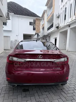 Lexus ES 350 FWD 2016 Red