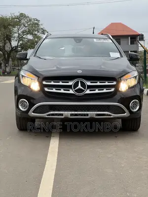 Mercedes-Benz GLA 250 2018 Black