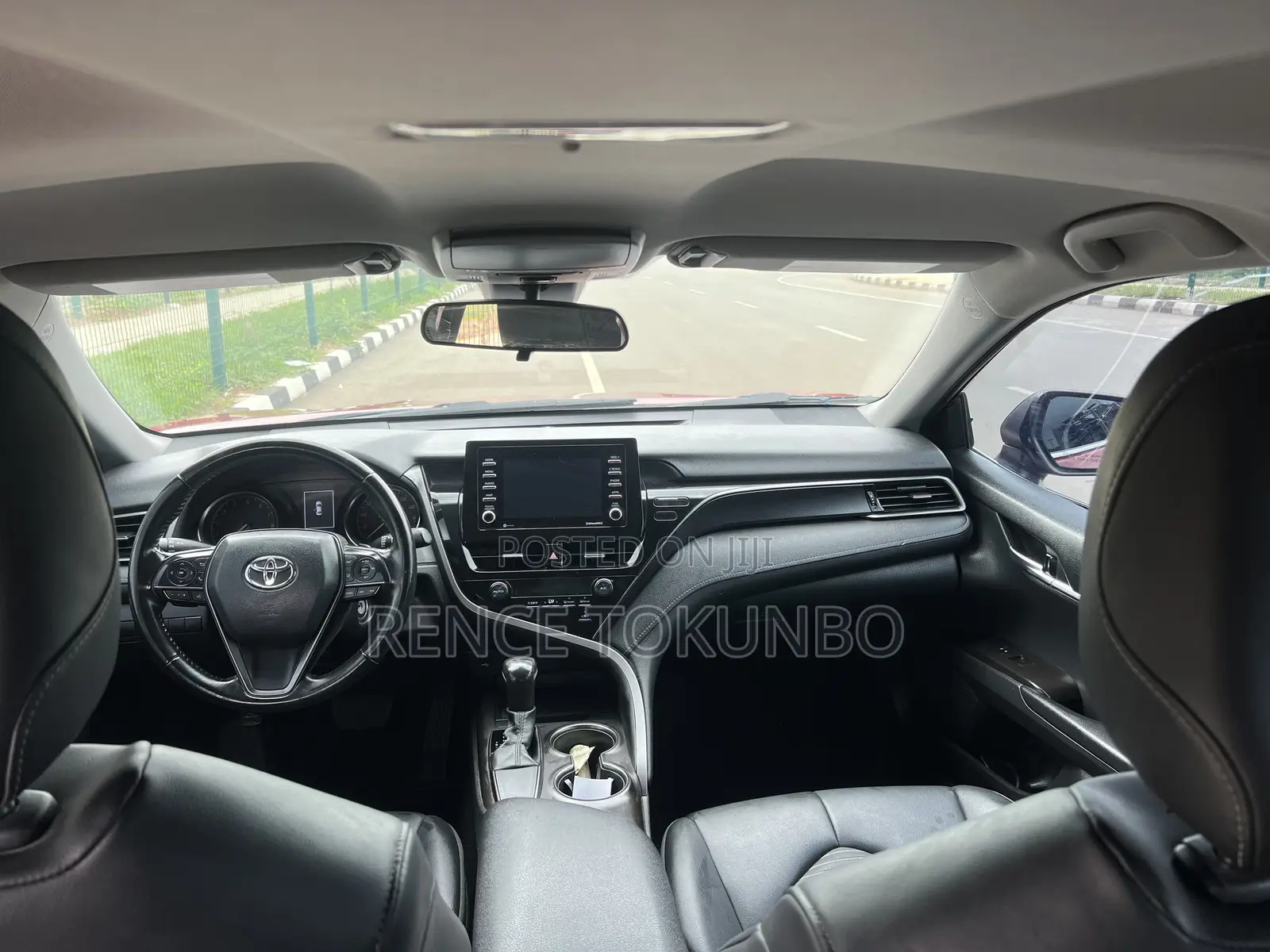 Toyota Camry 2021 Red