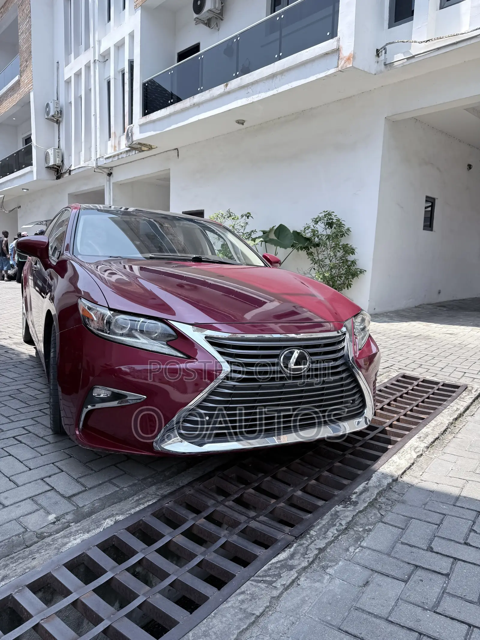 Lexus ES 350 FWD 2016 Red