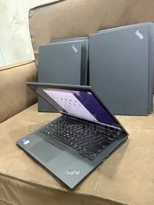 Laptop Lenovo ThinkPad T14s Gen 2 16GB Intel Core i7 SSD 512GB