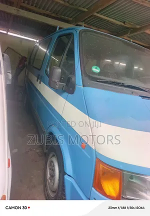 Ford Transit 2002 Blue