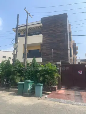 4bdrm Duplex in Ogudu GRA for sale