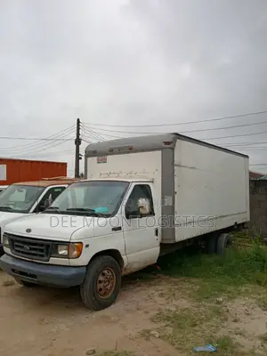 Easy Relocation With the Right Transport Team