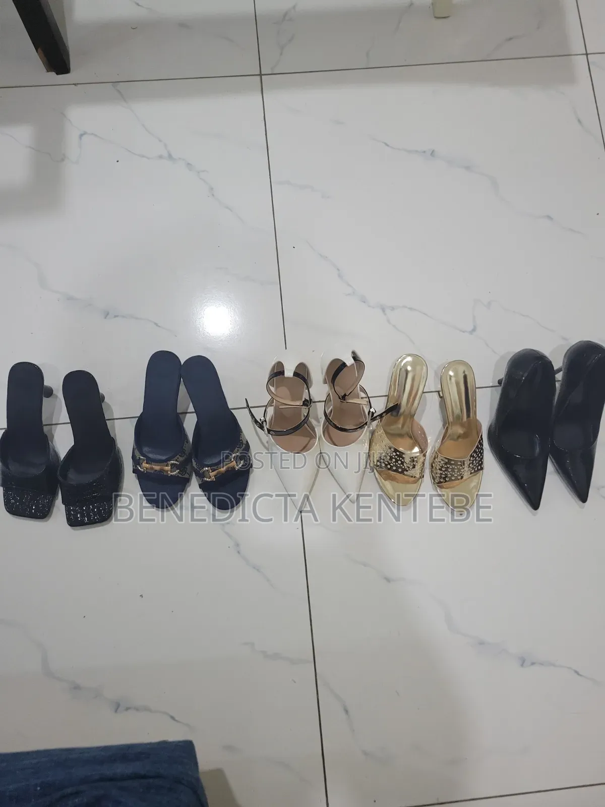 Women's Shoes Size 38
