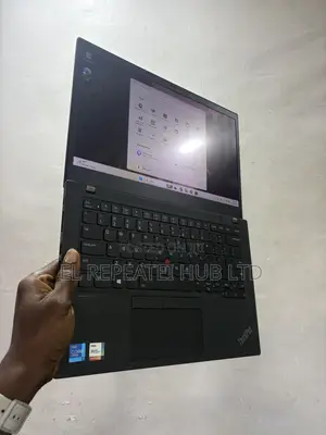 Laptop Lenovo ThinkPad T14s Gen 2 16GB Intel Core i7 SSD 512GB
