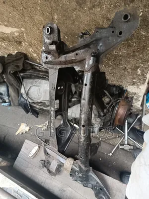 Back Beam Pontiac Vibe 4X4