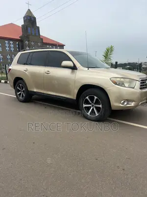 Toyota Highlander 4x4 2008 Gold