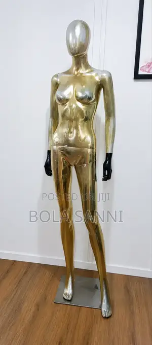 Used Gold Mannequin