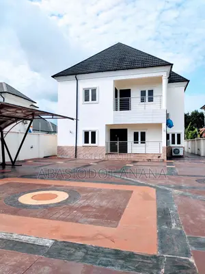 4bdrm Duplex in Shelter Afrique, Uyo for rent