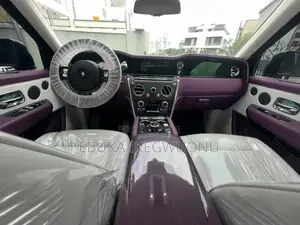 New Rolls-Royce Cullinan 2025 Black