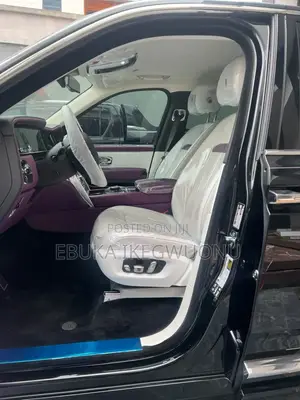 New Rolls-Royce Cullinan 2025 Black