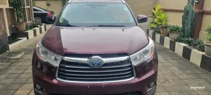 Toyota Highlander Hybrid XLE (3.5L 6cyl) 2017 Burgundy