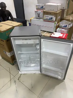 Hisense REF093DR Space Saving Refrigerator 90L
