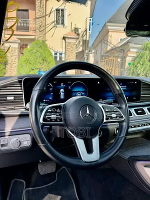 Mercedes-Benz GLE-Class 2022 White