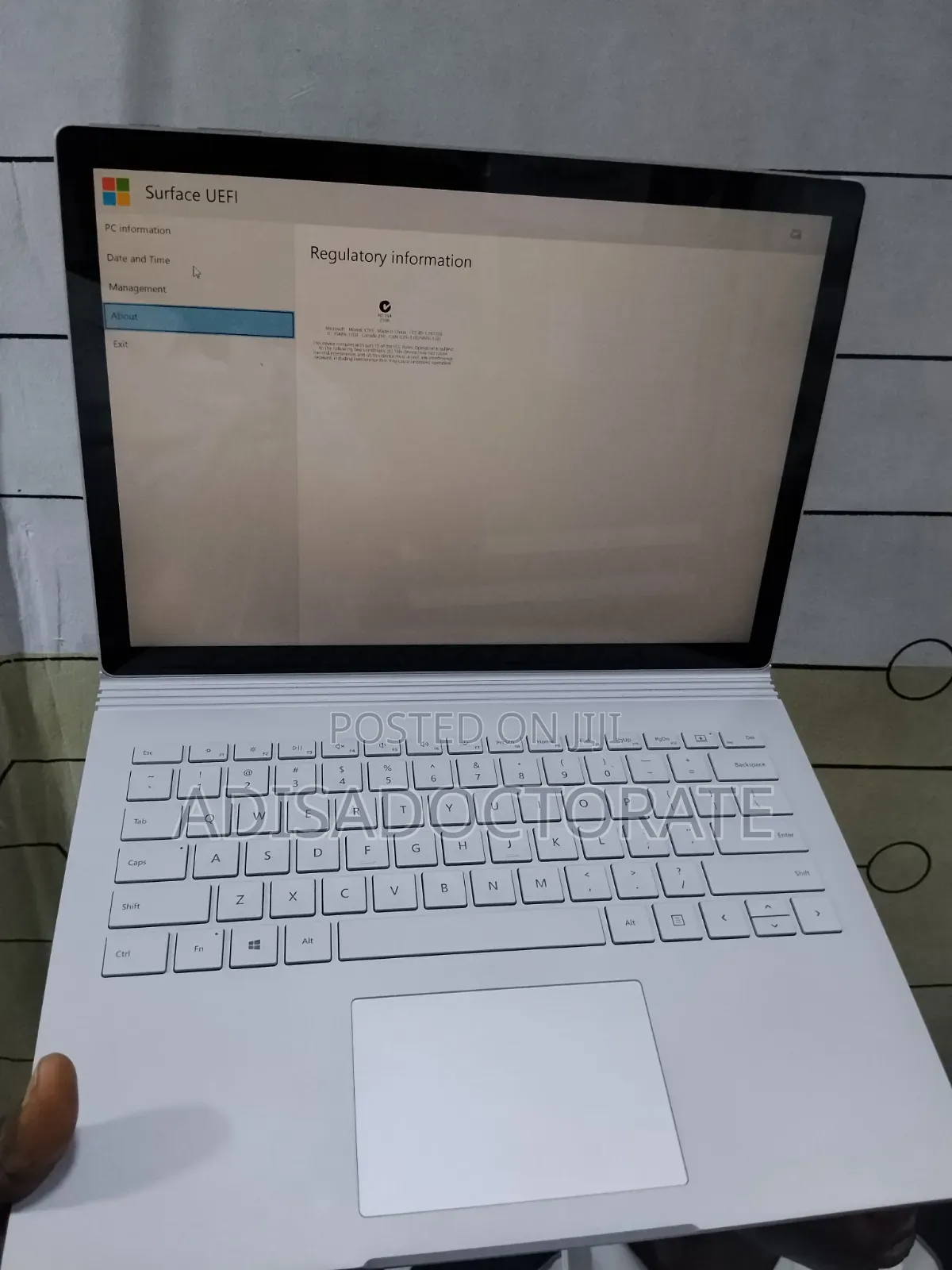 Laptop Microsoft Surface Book 2 8GB Intel Core i5 SSD 128GB