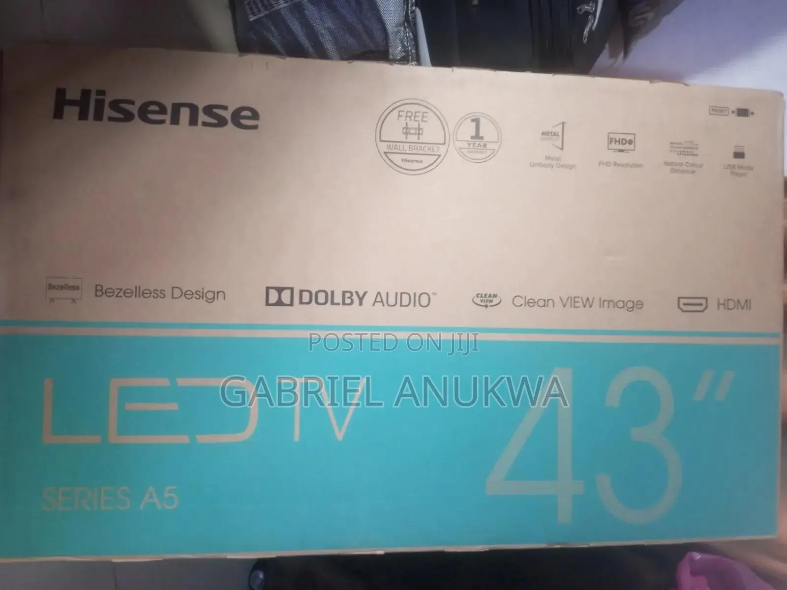 New Hisense 43 "