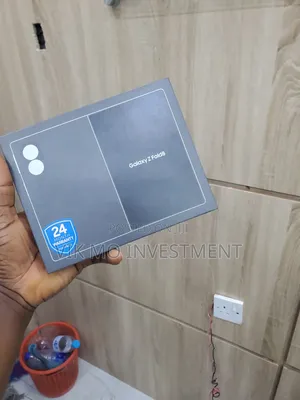 New Samsung Galaxy Z Fold8 256 GB Black