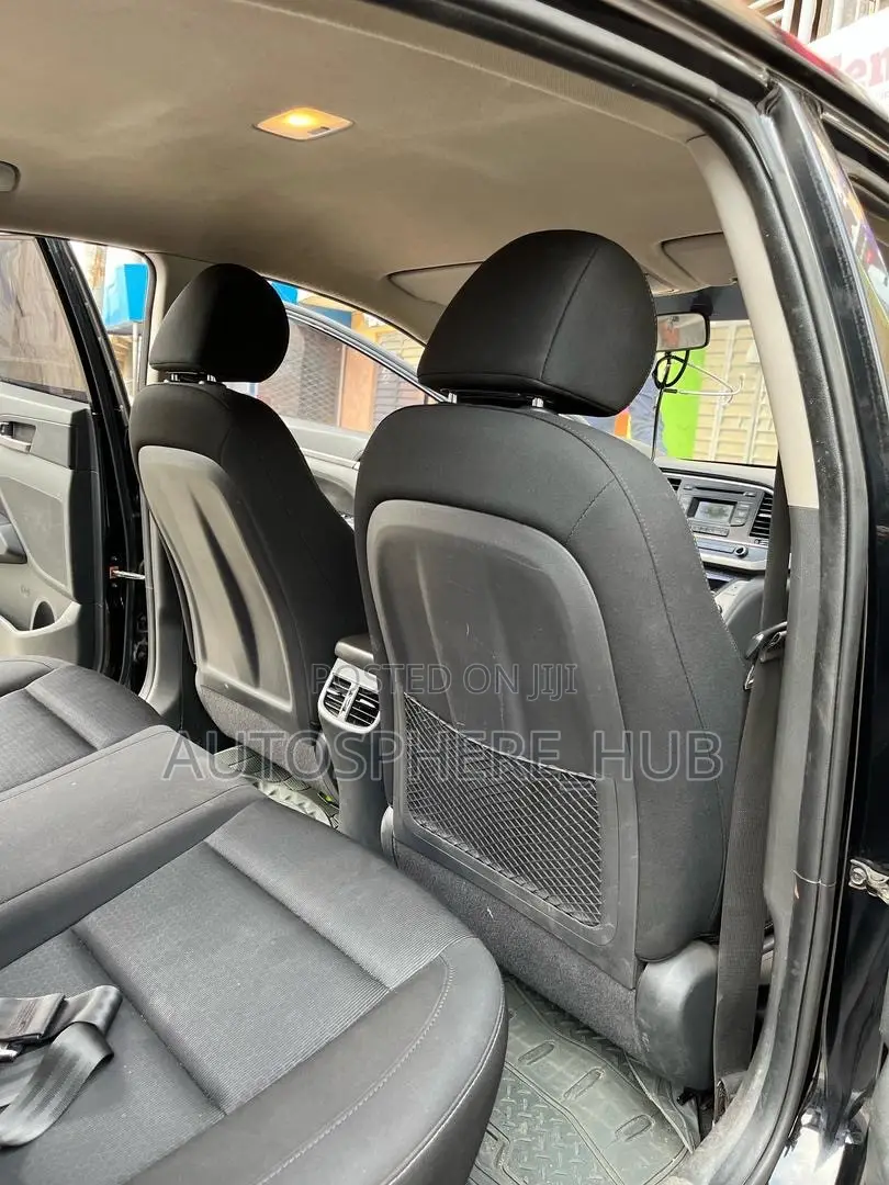 Hyundai Elantra ECO 2018 Black