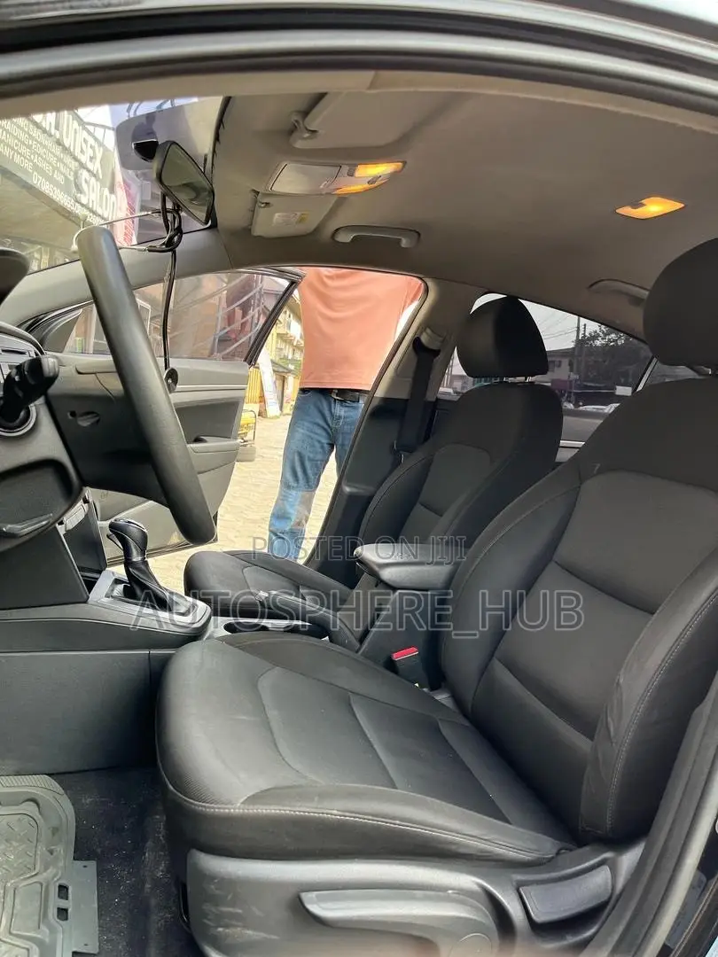 Hyundai Elantra ECO 2018 Black