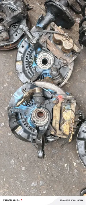 Front Hub Complete Toyota Venza