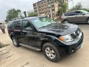 Nissan Pathfinder 2007 Black