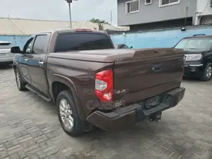 Toyota Tundra 2016 Brown