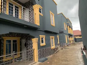 2bdrm Block of Flats in Lagelu for rent