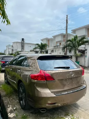 Toyota Venza 2010 Brown
