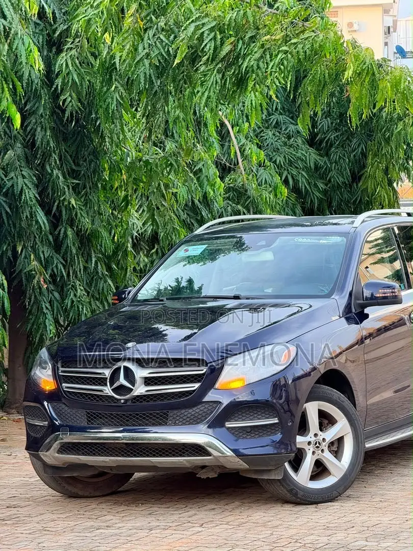 Mercedes-Benz GLE-Class 2017 Blue
