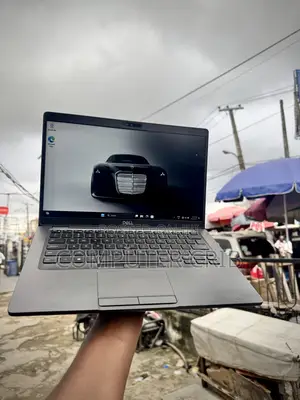 Laptop Dell Latitude 5401 8GB Intel Core i7 SSD 256GB
