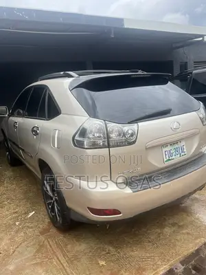 Lexus RX 330 2004 Gold