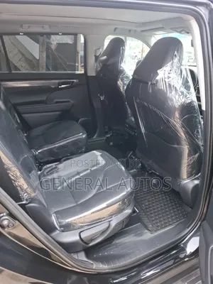 Toyota Highlander 2022 Black