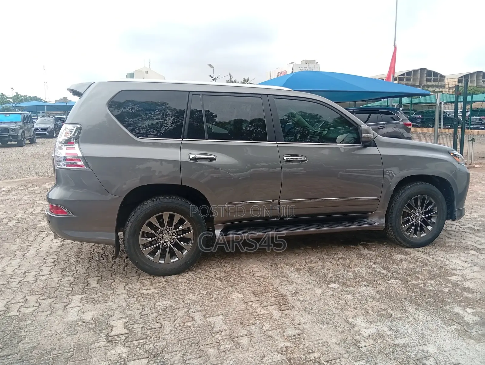 Lexus GX 2017 Gray
