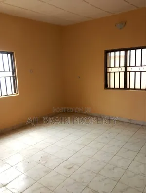 3bdrm Bungalow in Saburi 2 Estate, Dei-Dei for rent