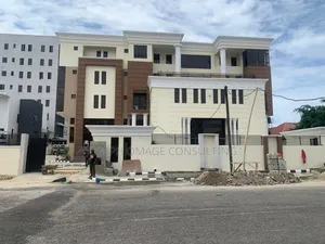 Purpose Built Office Complex on Four Floors
