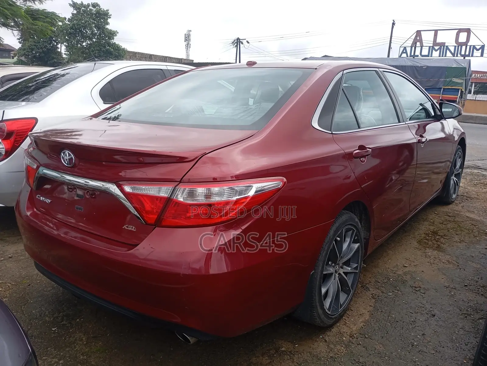 Toyota Camry 2015 Red