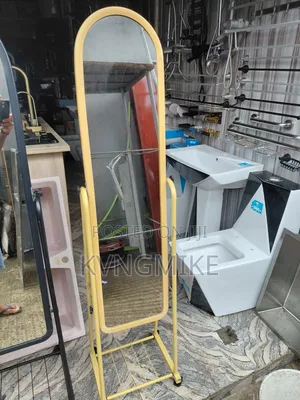Standing Movable Mirror