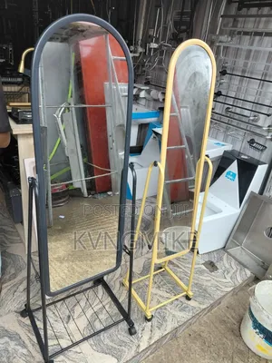 Standing Movable Mirror