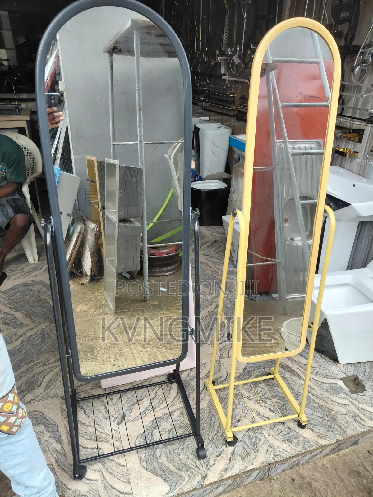 Standing Movable Mirror