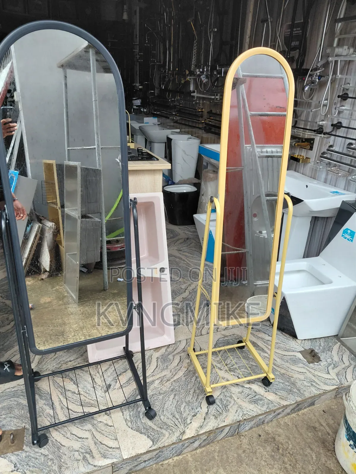Standing Movable Mirror