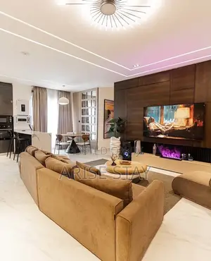 2 Bedroom Apartment With Ps5, Gym and Swimming Poo