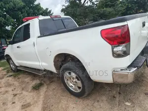 Toyota Tundra 2007 White
