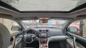 Toyota Highlander Limited 2012 Gray