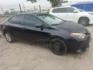 Toyota Corolla 2015 Black