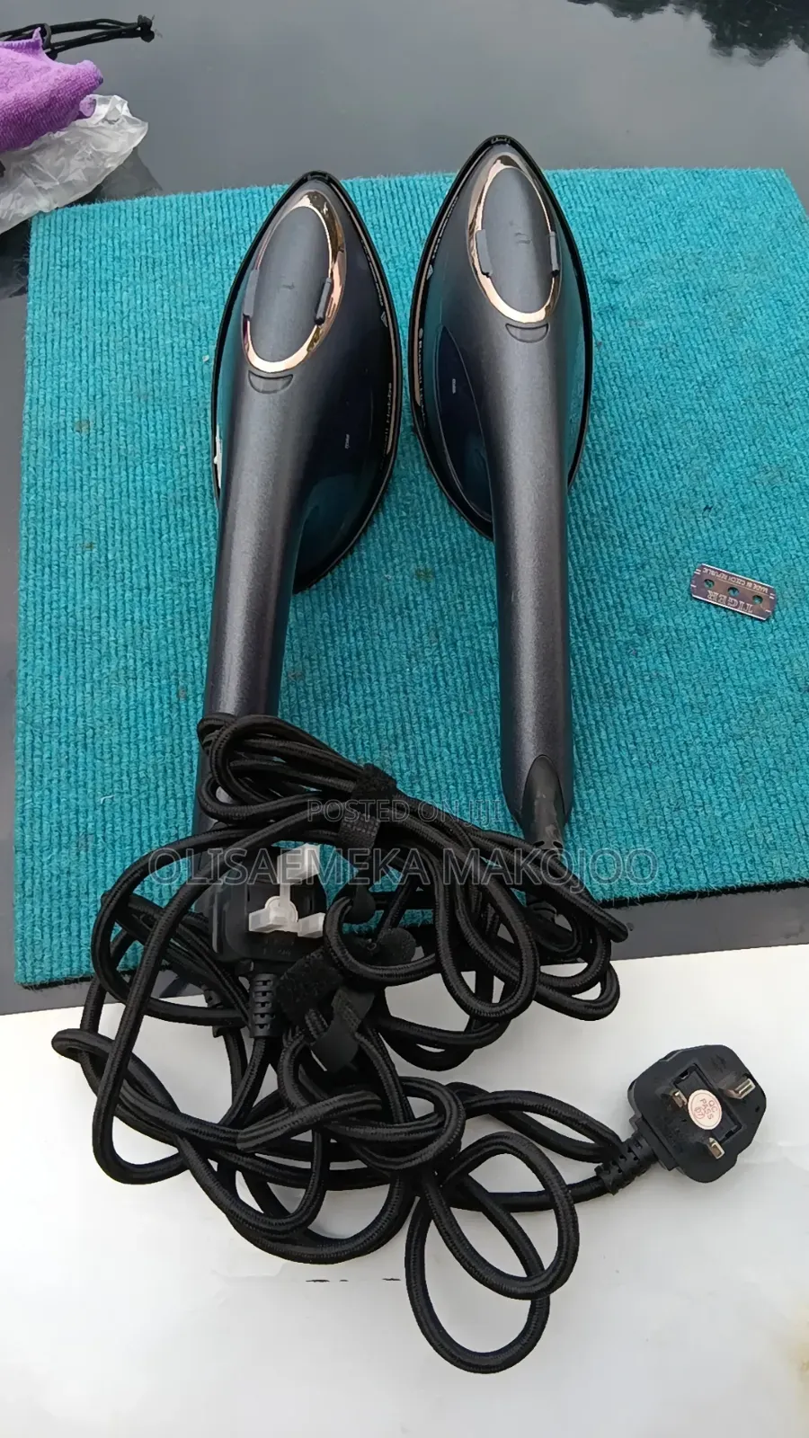 Hand Steamer Iron