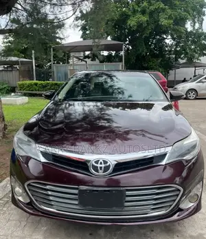 Toyota Avalon XLE FWDSedan (3.6L 6cyl 6A) 2016 Burgundy